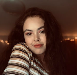 Meet your Posher, Ari